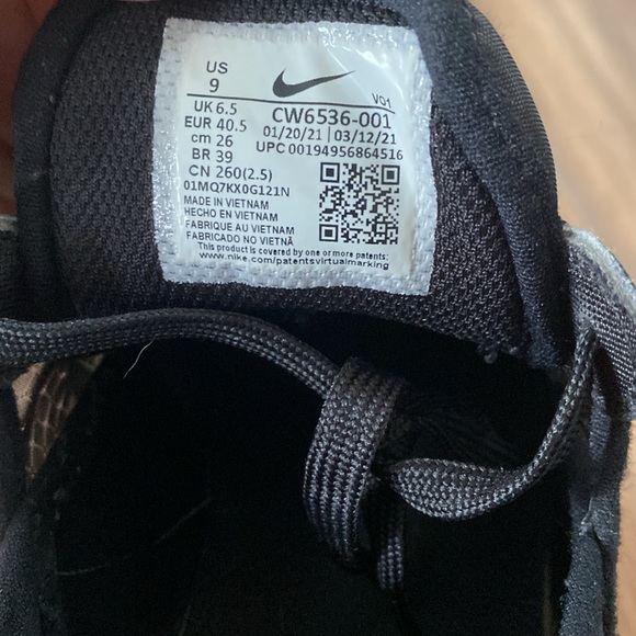 Nike black and white platform, size 9 - Picture 7 of 7